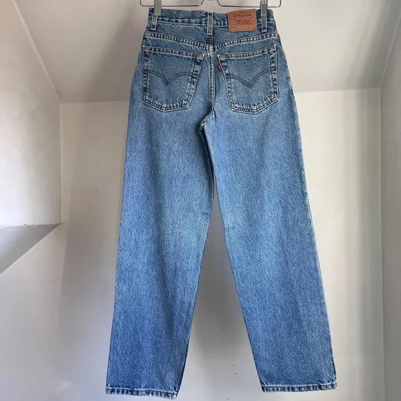 Vintage 90s Levis 550 Relaxed Fit Student Fit Jeans Women's Size 26 Blue Denim
